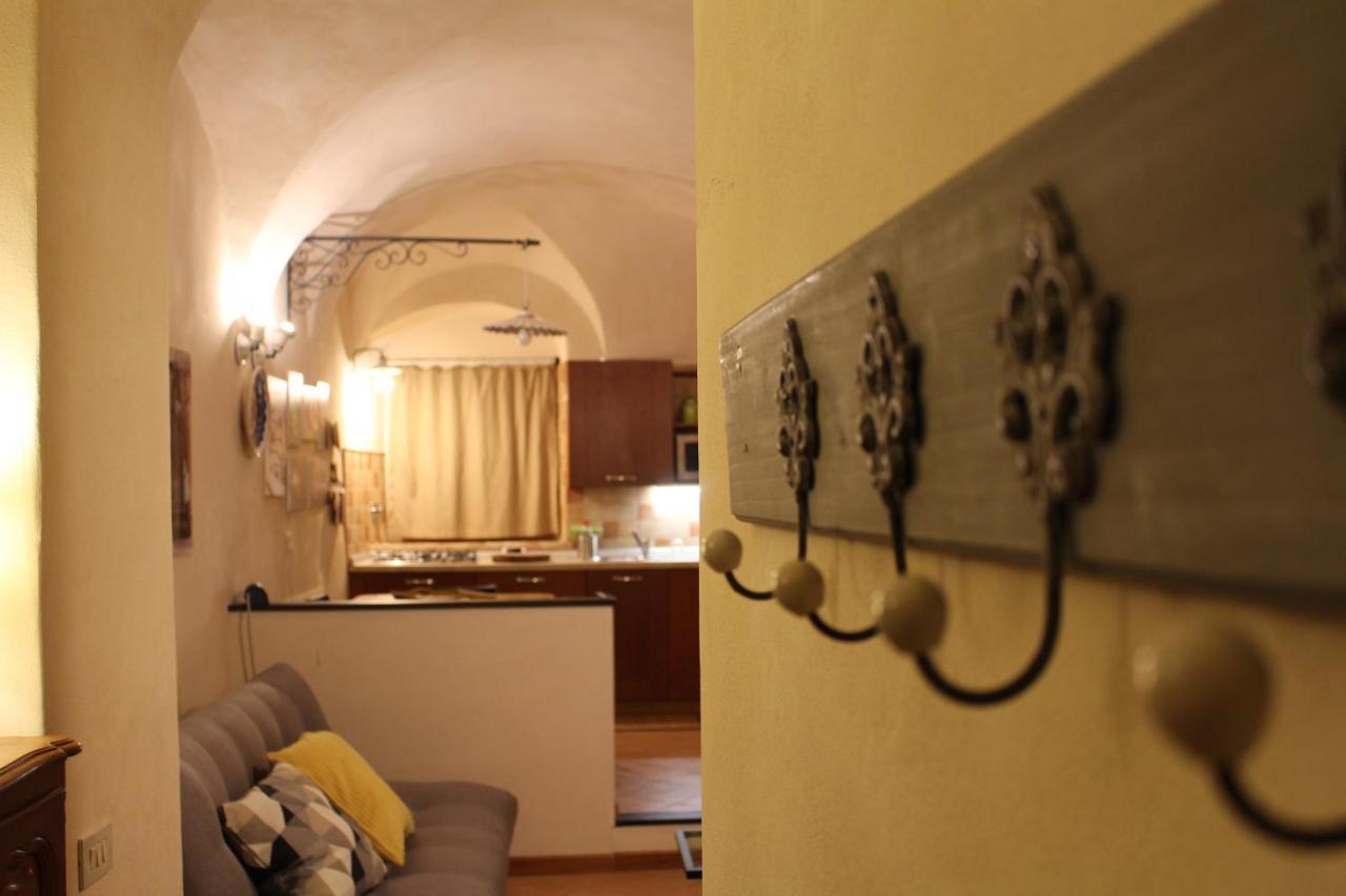 In Centro Citta, Nei Vicoli Del Borgo Apartment Сан Ремо Екстериор снимка